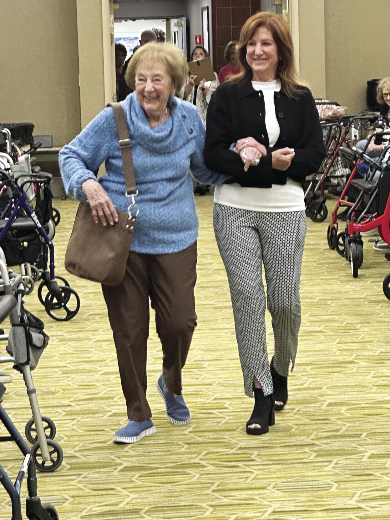 L to R Meer Apartments resident Shirley Moscow and her daughter Debbie Stern.jpg